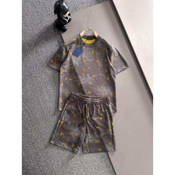 Louis Vuitton Spring/Summer New Casual Short-Sleeve Shorts Set